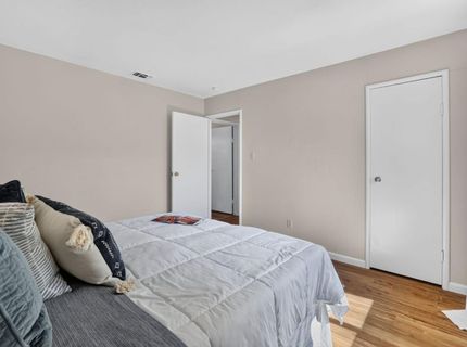 7021 21st Ave., Sacramento, CA 95820 Photo