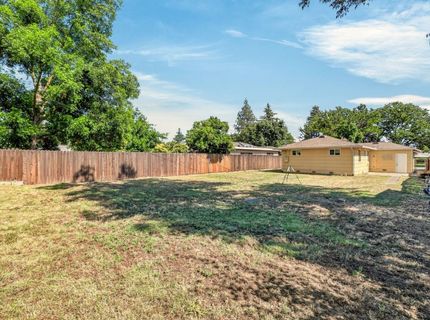 7021 21st Ave., Sacramento, CA 95820 Photo