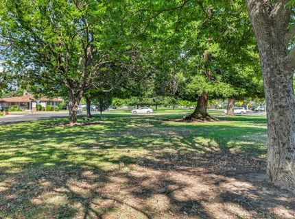 7021 21st Ave., Sacramento, CA 95820 Photo