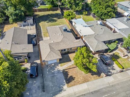 7021 21st Ave., Sacramento, CA 95820 Photo
