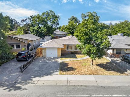 7021 21st Ave., Sacramento, CA 95820 Photo