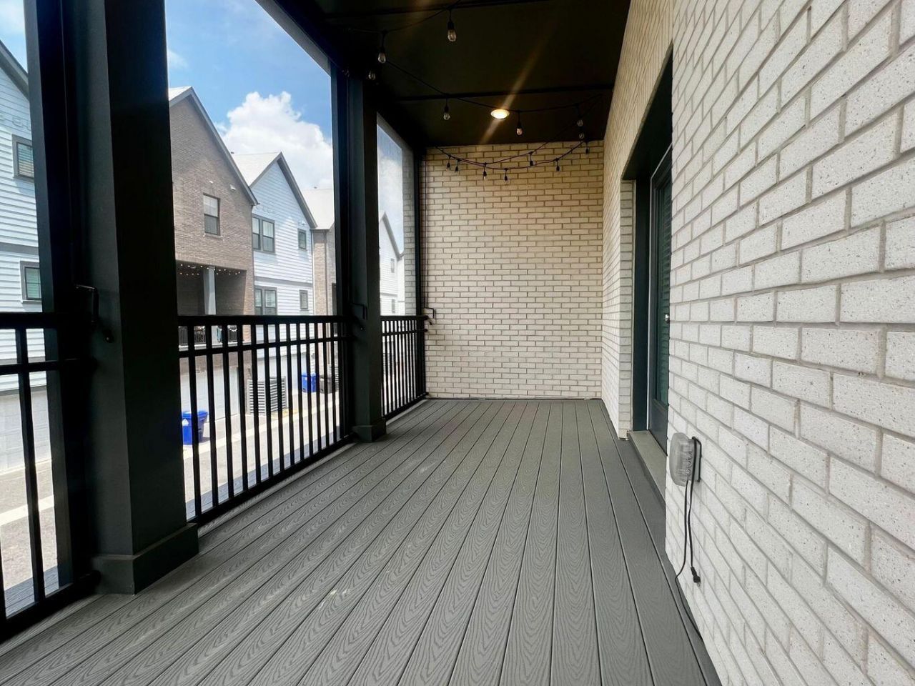 1510 Martel Street Photo 12
