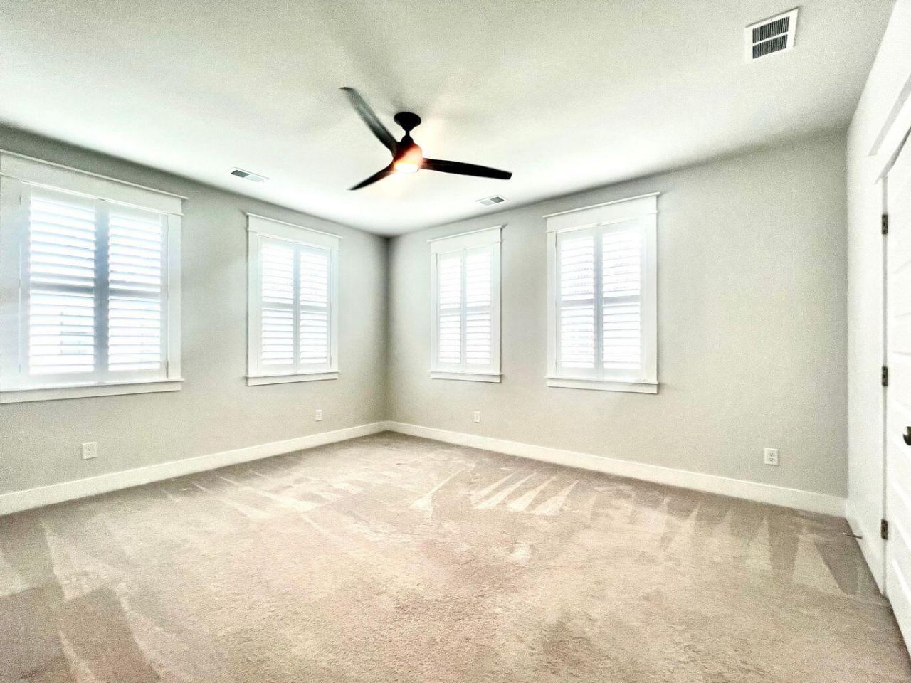 1510 Martel Street Photo 13
