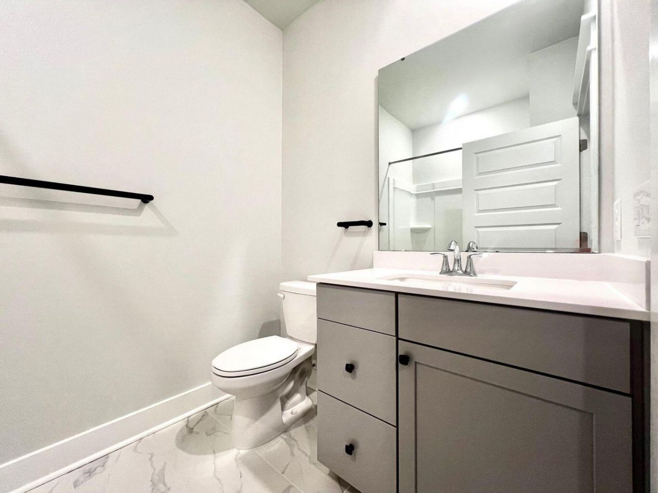 1510 Martel Street Photo 20