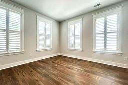 1510 Martel Street photo 4