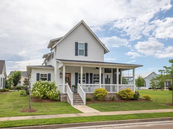 808 Arabella Street, Taylor, MS 38673