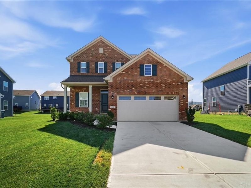 414 Sydney Drive, Tipp City, OH 45371 Photo 3