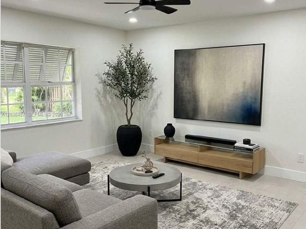 18000 SW 175th St , Unit 18002, Miami, FL 33187