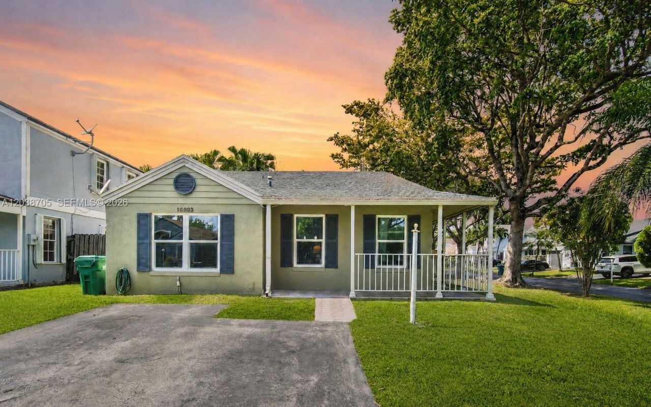 10003 SW 223rd Ter, Cutler Bay, FL 33190 Photo