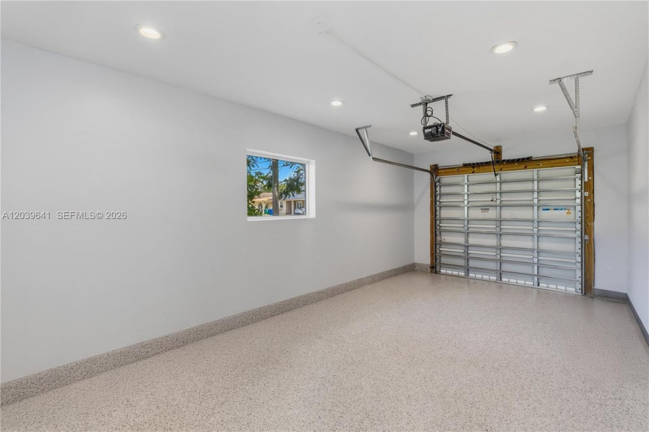 5790 SW 3rd St , Miami, FL 33144 Photo