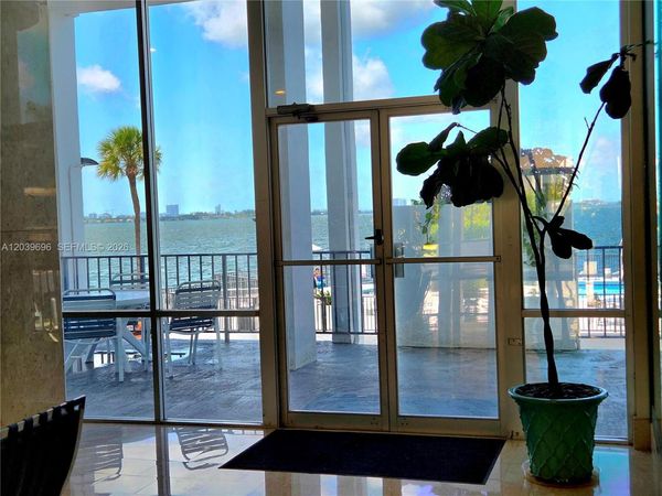 11930 N Bayshore Dr , Unit 910, North Miami, FL 33181