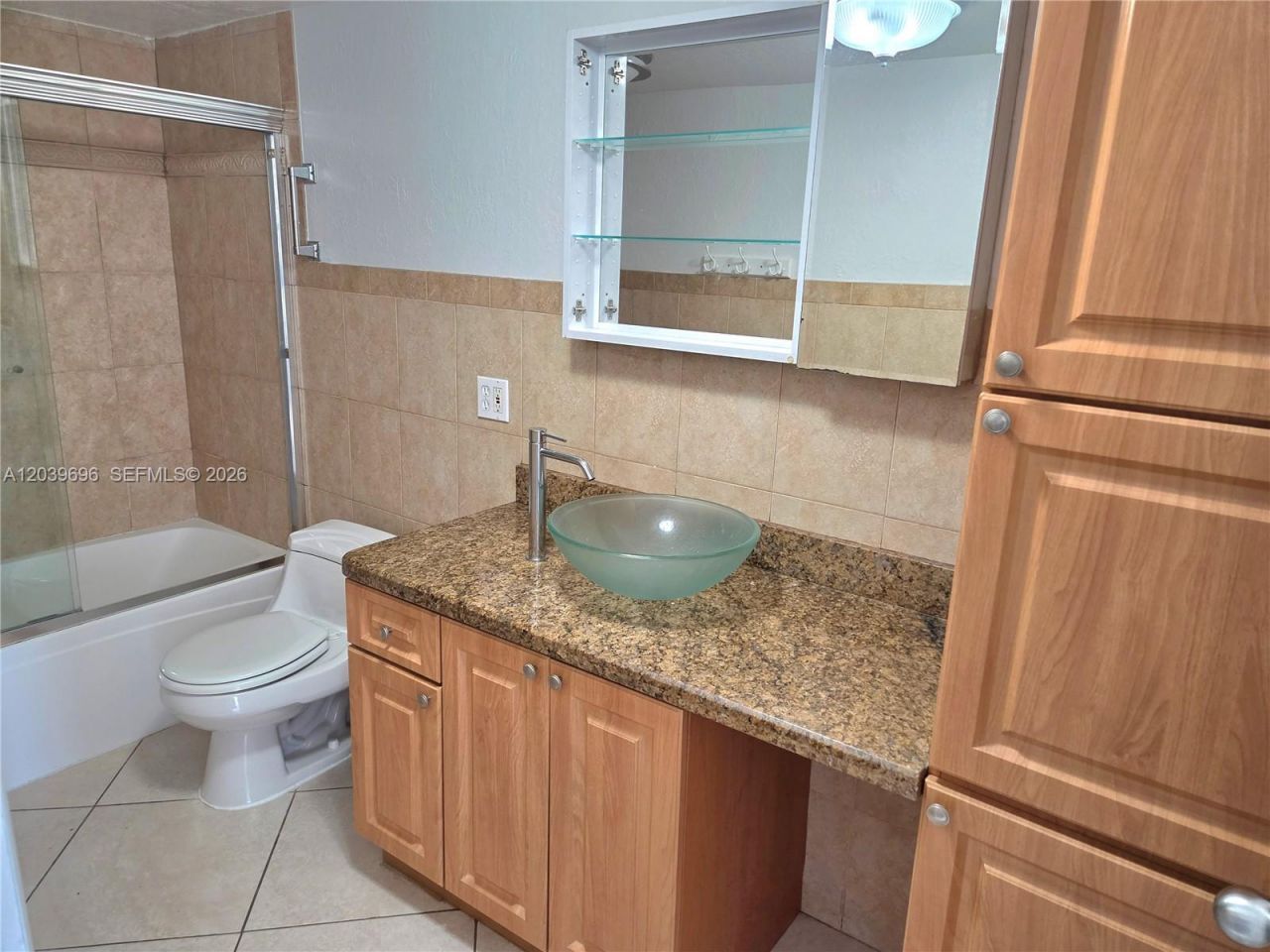 11930 N Bayshore Dr , Unit 910, North Miami, FL 33181 Photo