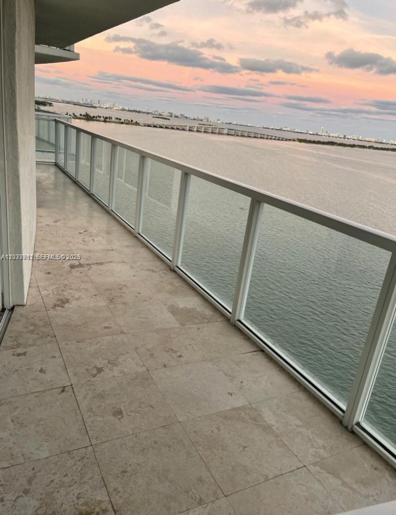 665 NE 25th St, Unit 1102, Miami, FL 33137 Photo
