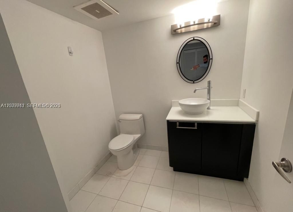 665 NE 25th St, Unit 1102, Miami, FL 33137 Photo