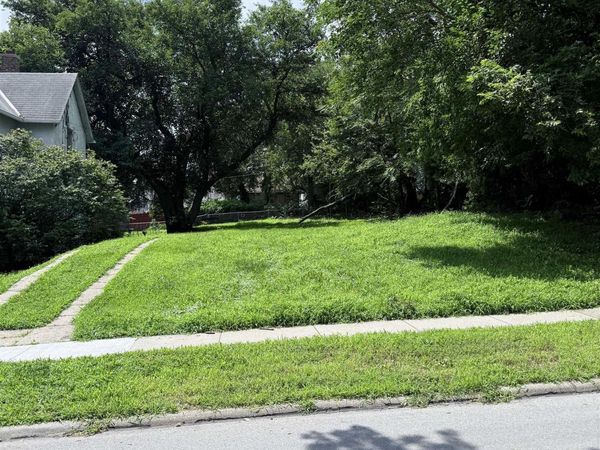 3837 Decatur Street, Omaha, NE 68111