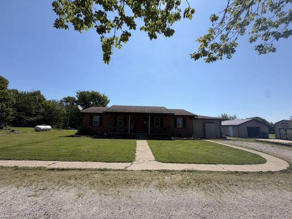 2096 Mt Pleasant Road , Brookport, IL 62910