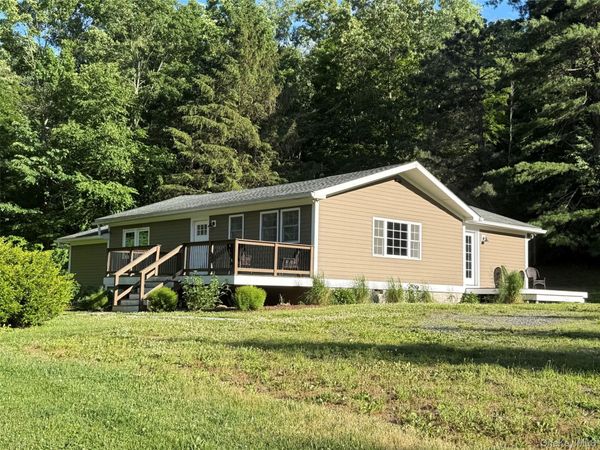 463 DOODLETOWN Road , Ancram, NY 12502