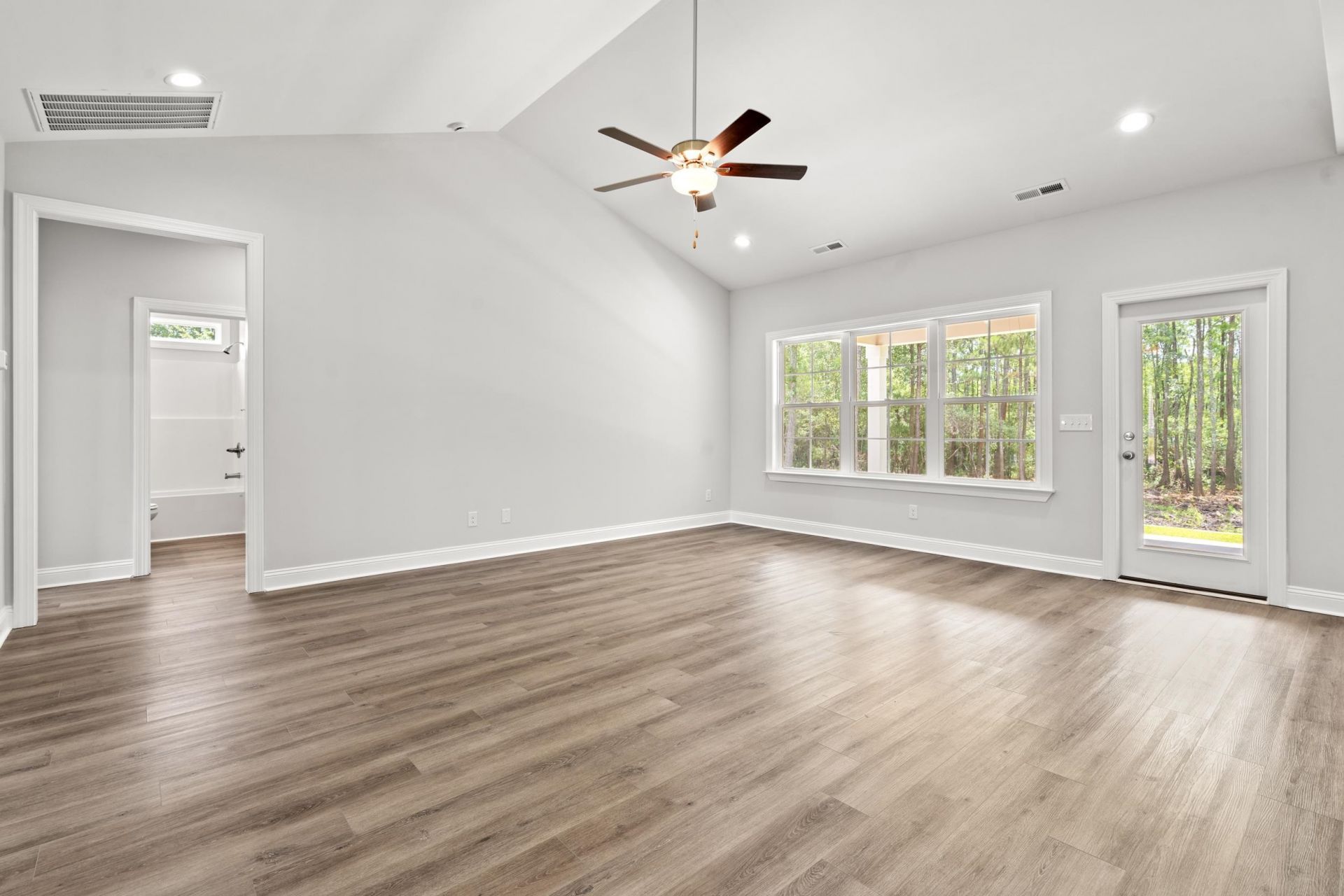 380 Doodle Hill Ln.  Photo 5
