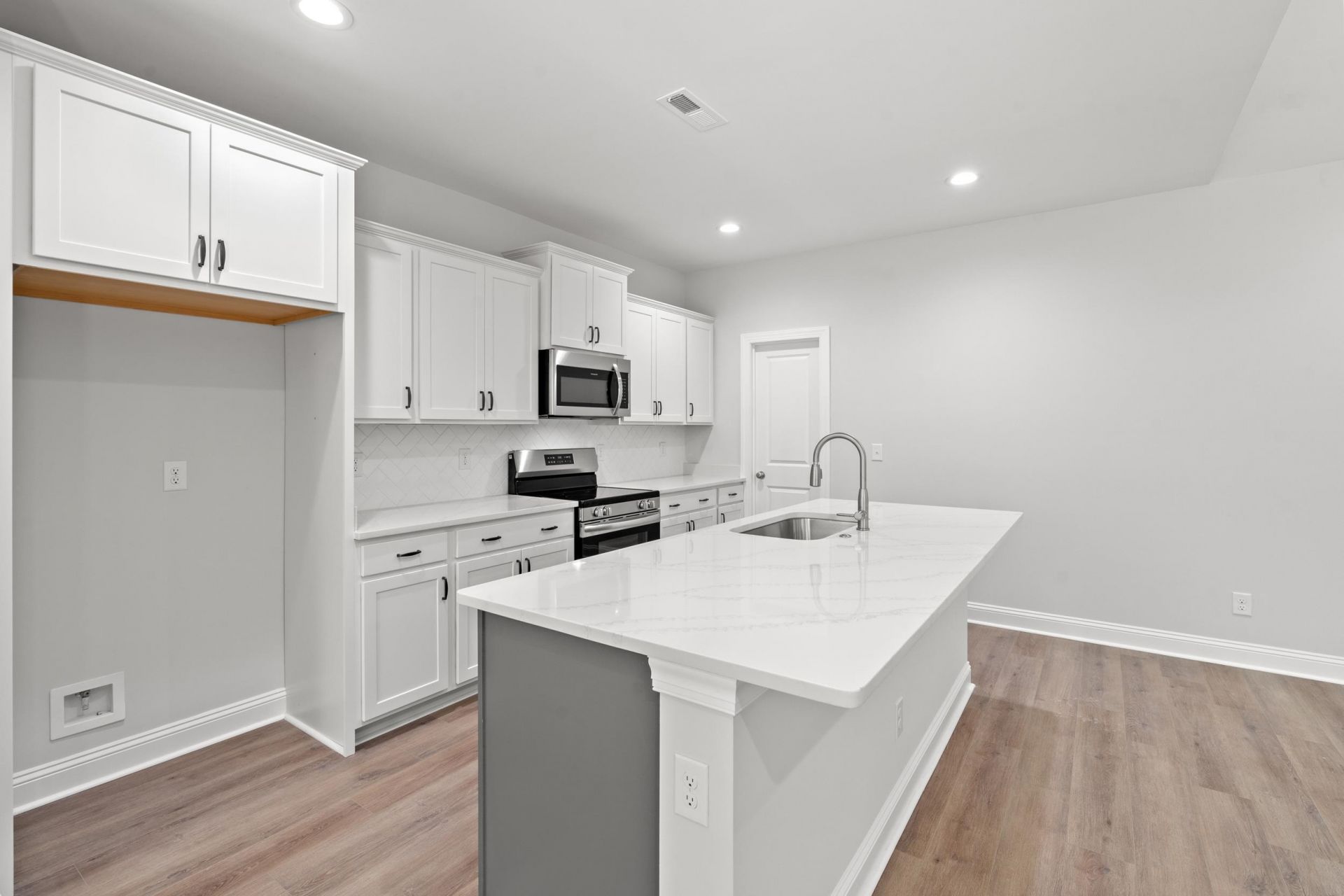 380 Doodle Hill Ln.  Photo 7