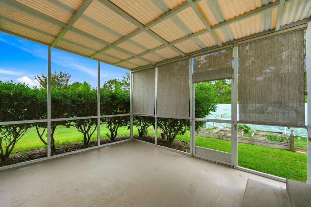 1121 Augustus Dr. Photo 22