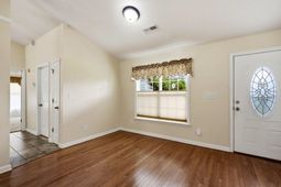 1121 Augustus Dr. photo 4