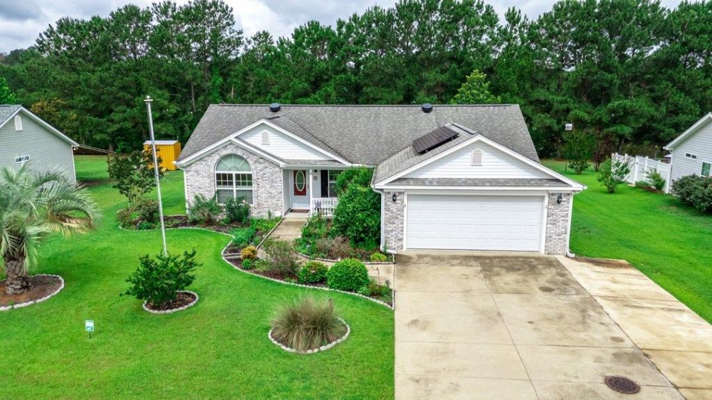 1121 Augustus Dr. Photo 38