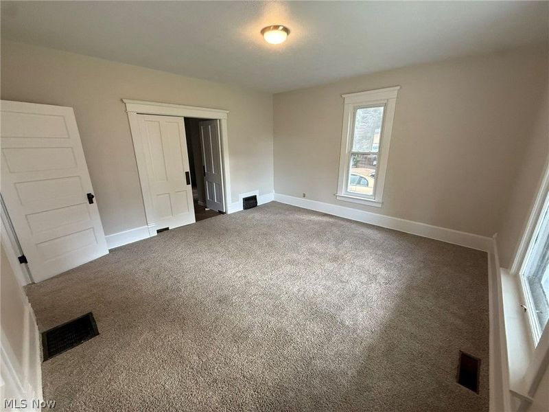 520 E 4th Street, Dover, OH 44622 Photo 11