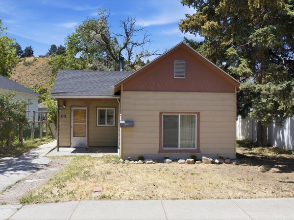713 N Johnson, Pocatello, ID 83204