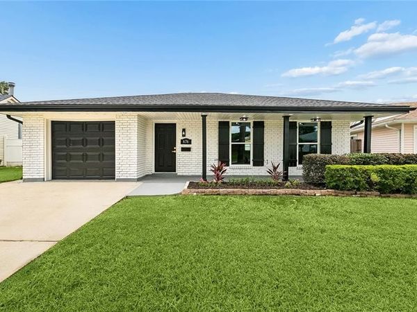 676 W MARLIN Court , Terrytown, LA 70056