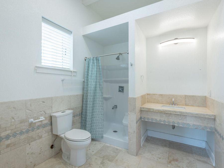 Property Image 108