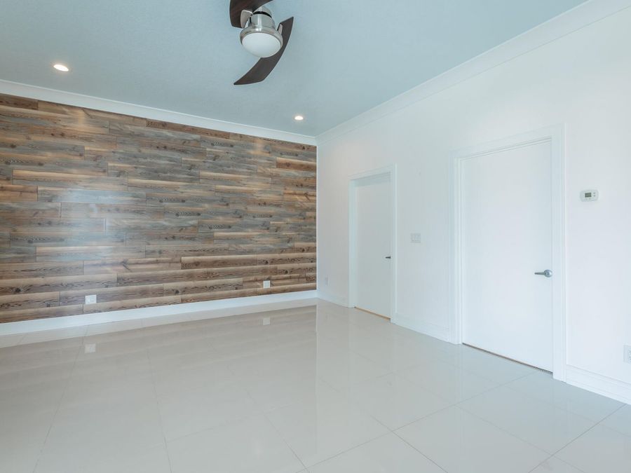 Property Image 111