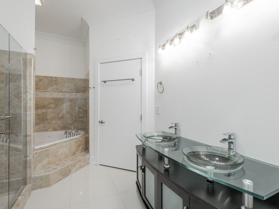 Property Image 113