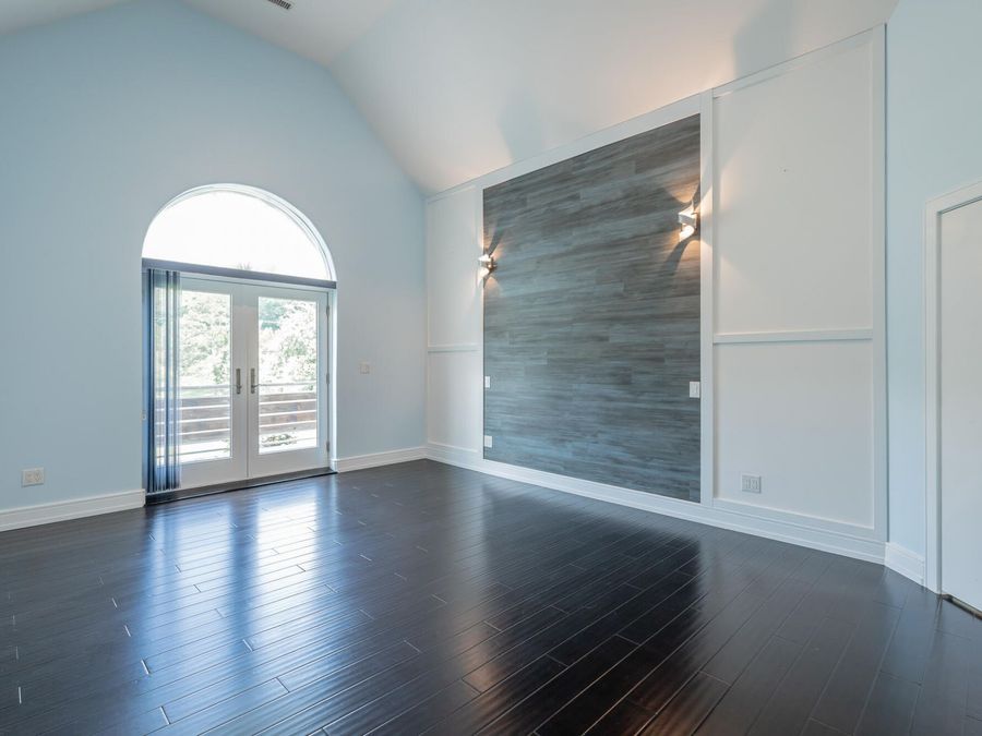 Property Image 127