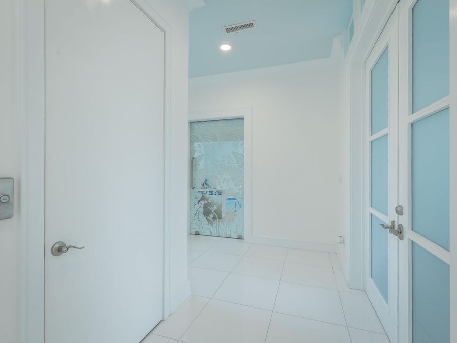 Property Image 94