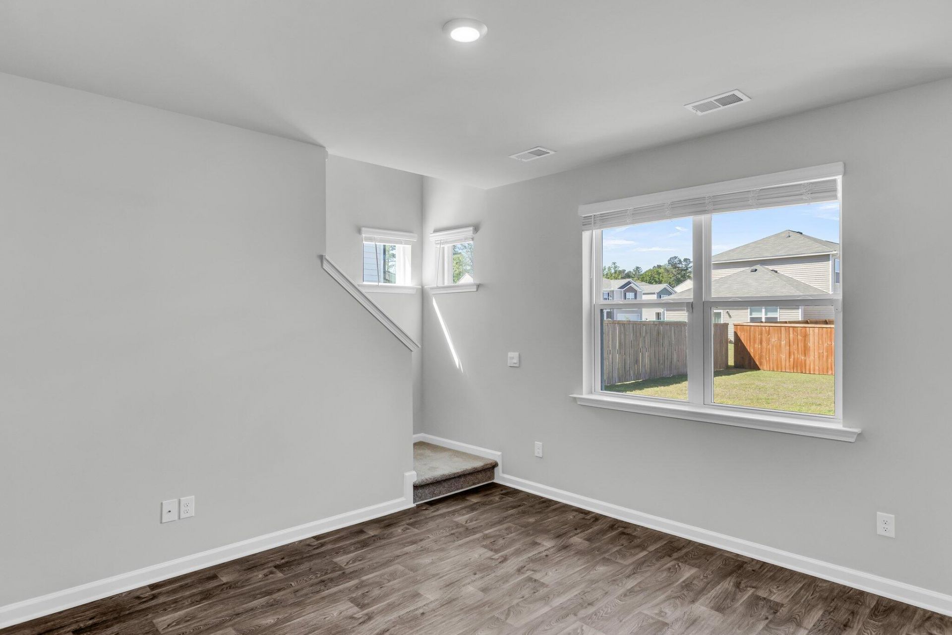 303 Black Birch Drive Photo 13