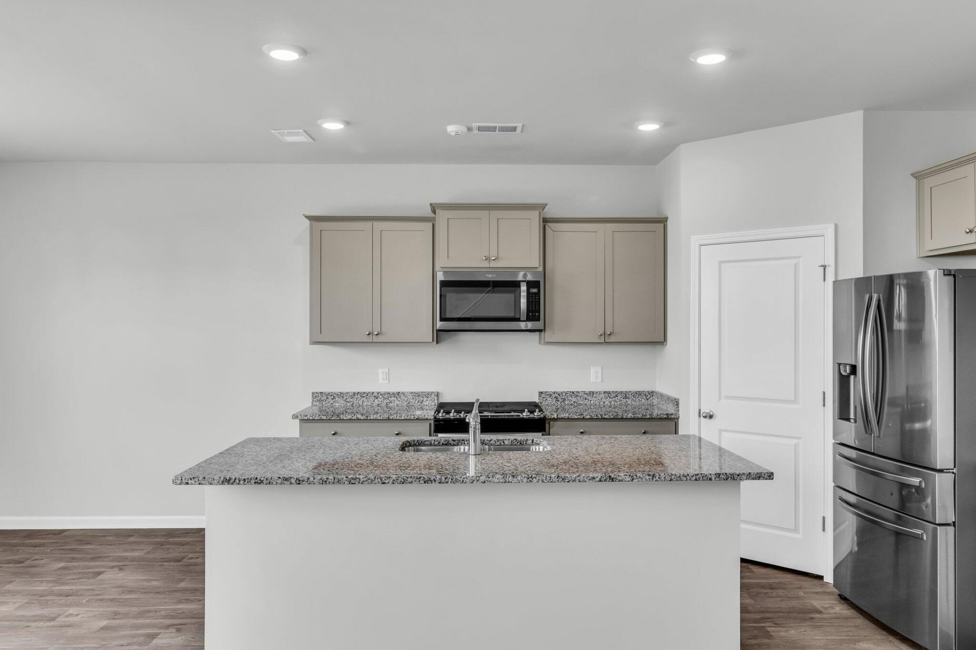 303 Black Birch Drive Photo 15