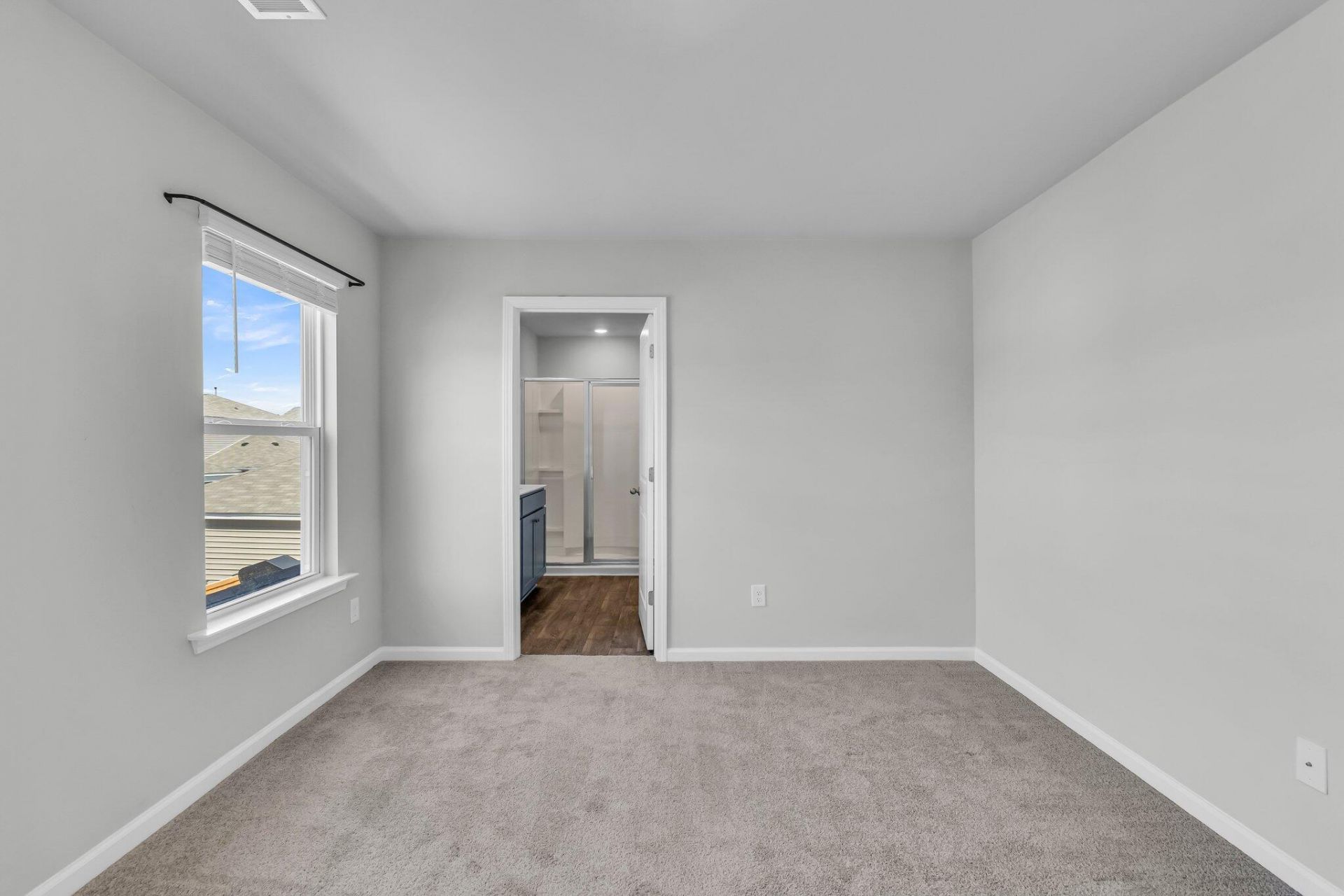 303 Black Birch Drive Photo 23