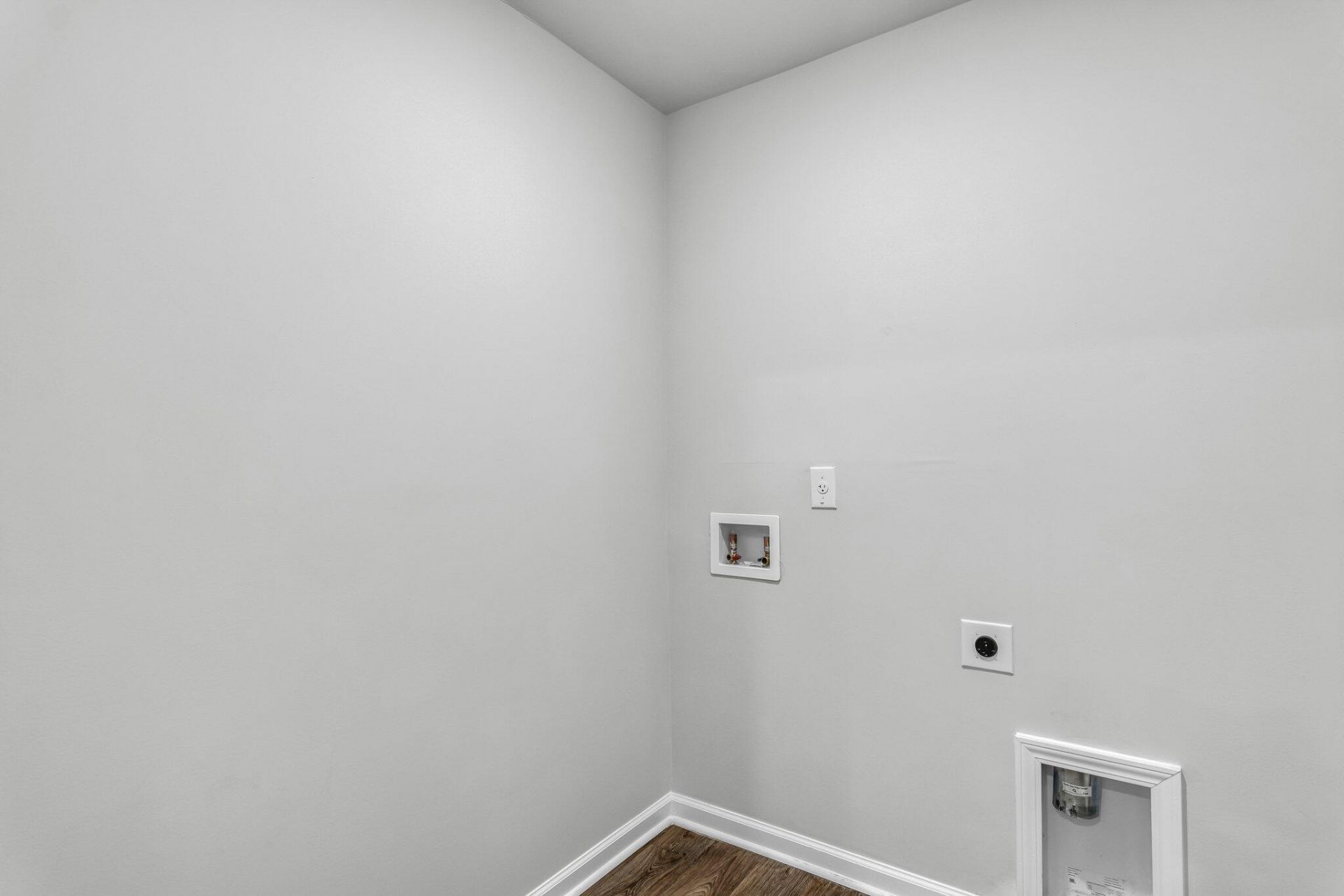 303 Black Birch Drive Photo 30