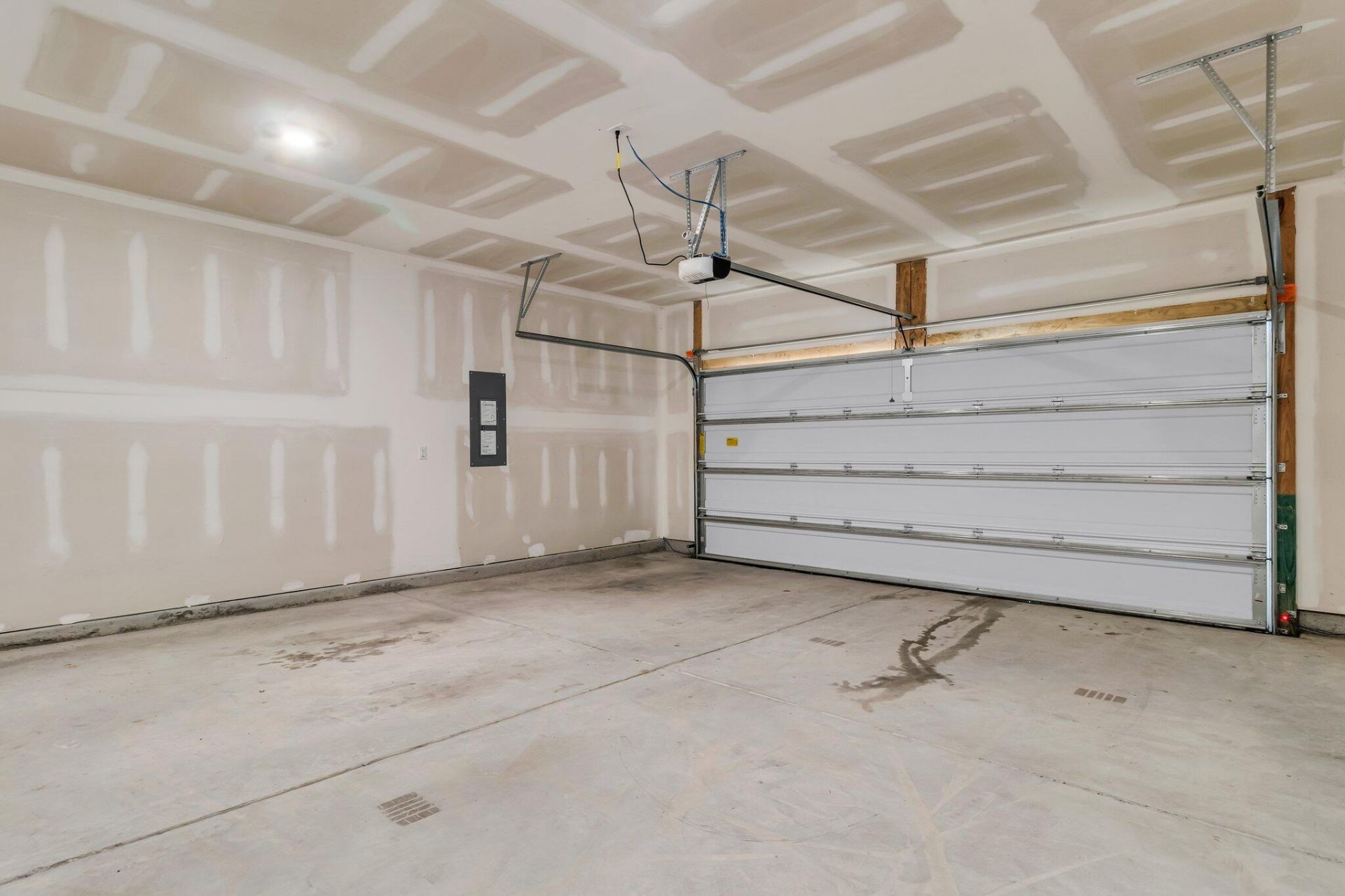 303 Black Birch Drive Photo 33