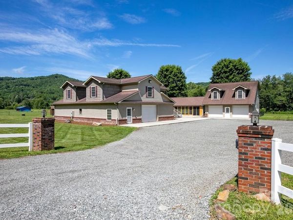 19 Helping Hands Way, Pisgah Forest, NC 28768