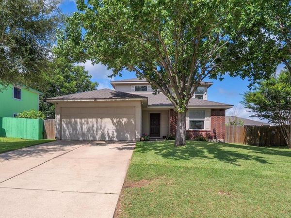 3003 MEADOW LN, Taylor, TX 76574