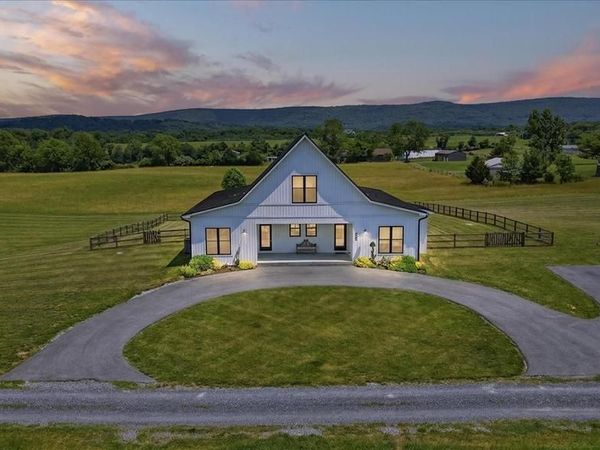 330 MAJESTIC LANE , CHARLES TOWN, WV 25414