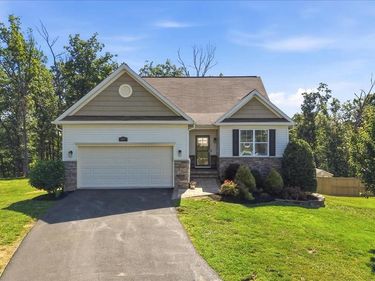 127 AUBURN HILL CT, STEPHENS CITY, VA 22655