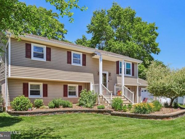 114 OUTBOARD AVENUE, MANAHAWKIN, NJ 08050