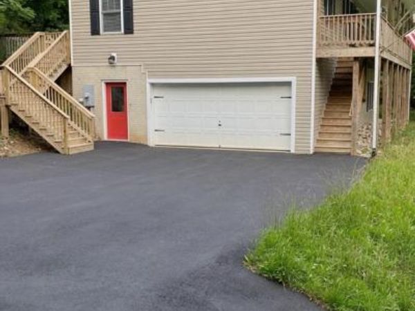 1157 GRANNY SMITH ROAD, LINDEN, VA 22642