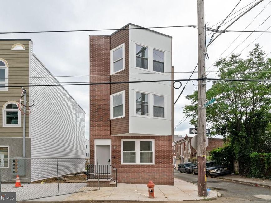 156 W Cumberland Street , Philadelphia, PA 19133 Main Photo