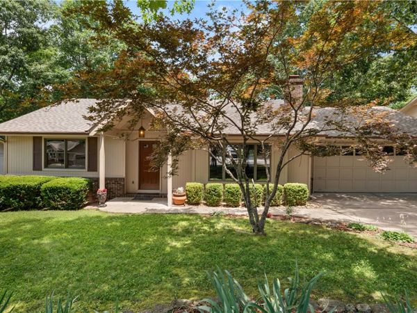 20 Munster Drive, Bella Vista, AR 72715