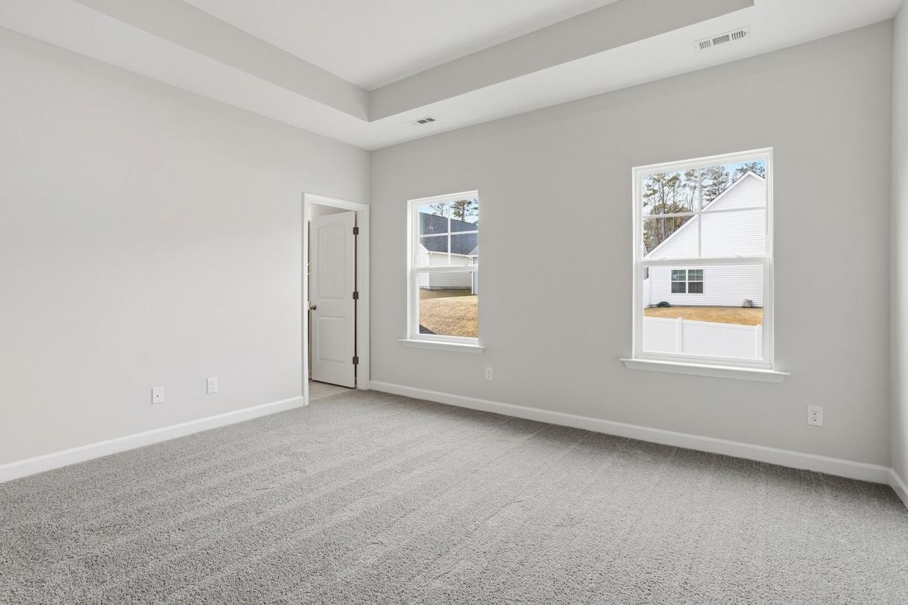 605 Crosswick Street Photo 17