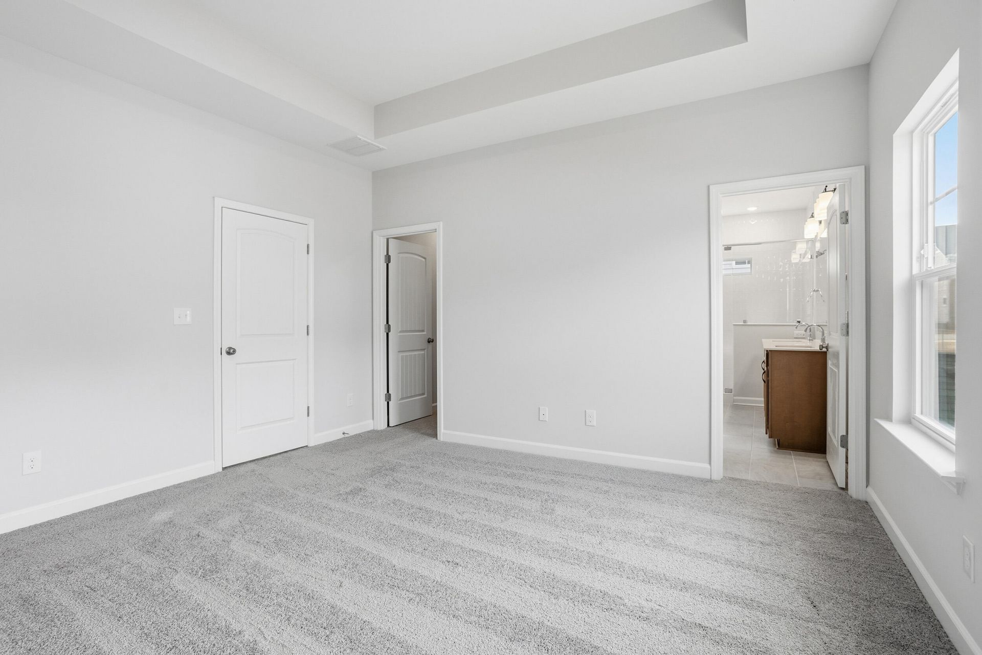605 Crosswick Street Photo 18