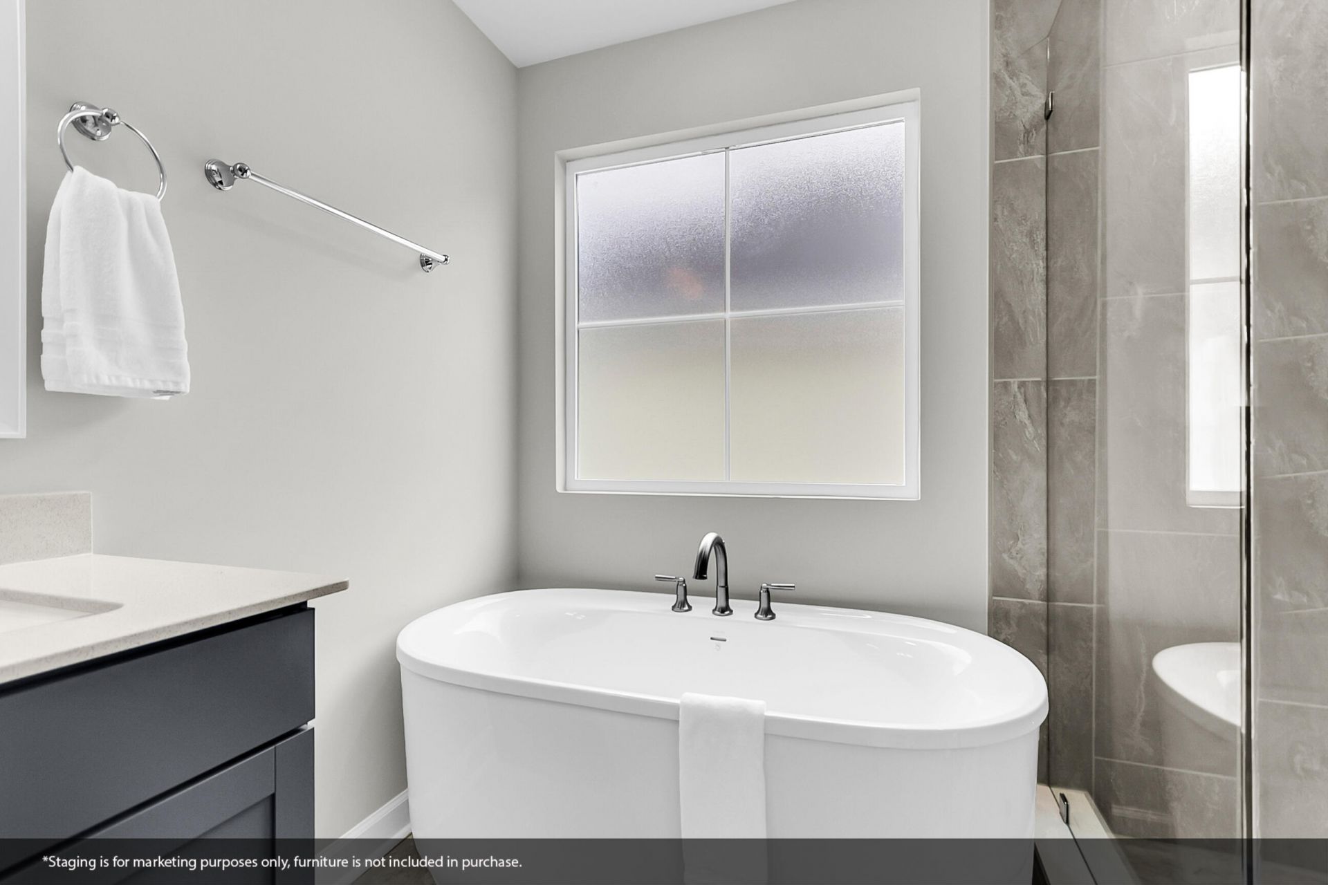 605 Crosswick Street Photo 29